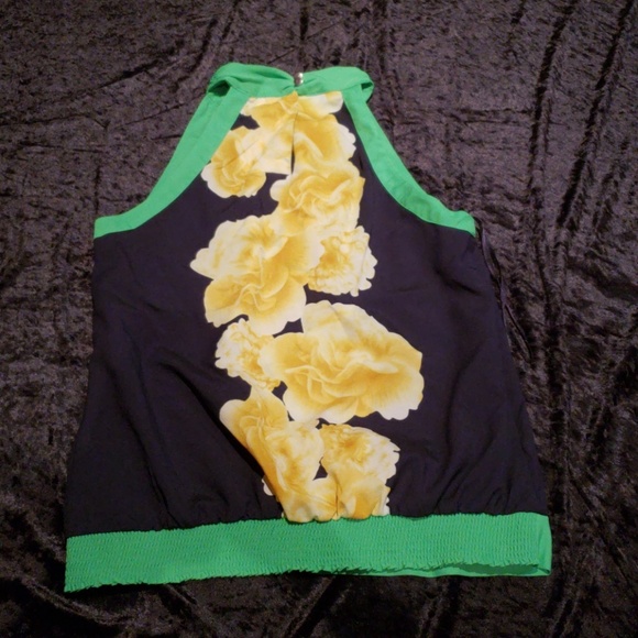 top - Picture 3 of 4